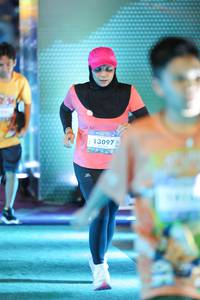 BIB: 13097
                            <button type="button" onclick="openModal(28181762)" class="btn btn-primary btn-sm float-right btn-popup" data-toggle="modal" data-target=".modal-high-quality">
                        <i class="fas fa-shopping-cart"></i> Add to Cart
                    </button>
                                            <button type="button" onclick="isThisMe(28181762, true)" class="btn btn-success btn-sm float-right btn-popup btn-isme hidden" data-toggle="tooltip" data-placement="bottom" title="นี่คือรูปของคุณใช่ไหม คลิกที่นี่เพื่อเอาเข้าอัลบั้ม">
                        <i class="fas fa-plus"></i> Add to album
                    </button>
                    <button type="button" onclick="isThisMe(28181762, false)" class="btn btn-warning btn-sm float-right btn-popup btn-isnotme hidden">
                        <i class="fas fa-ban"></i> Remove from album
                    </button>